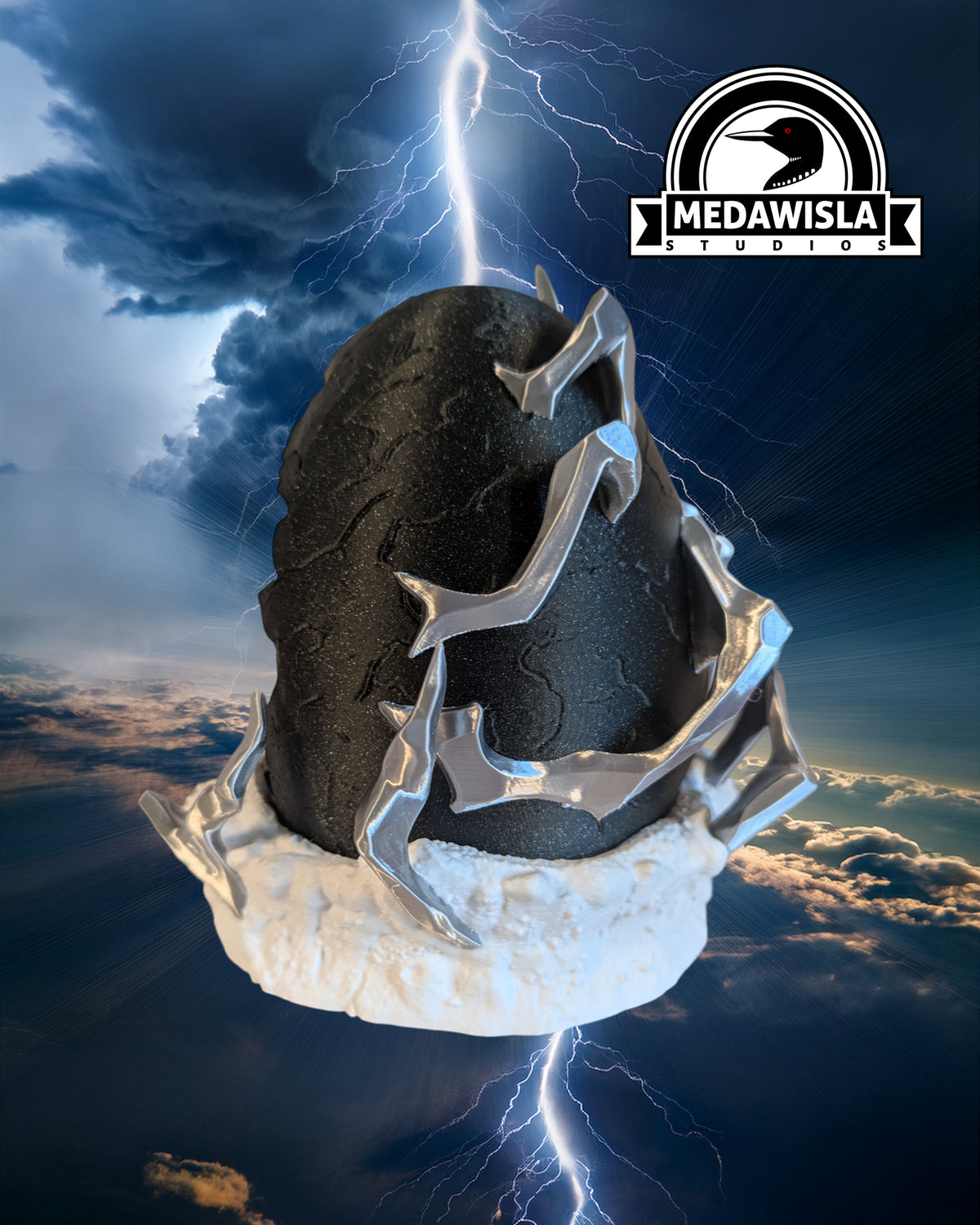 Thunder Bringer Dragon and Egg Table Lamp